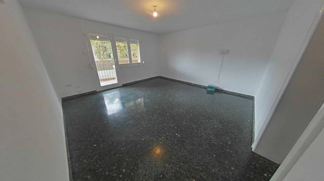 Piso en Venta en Espronceda