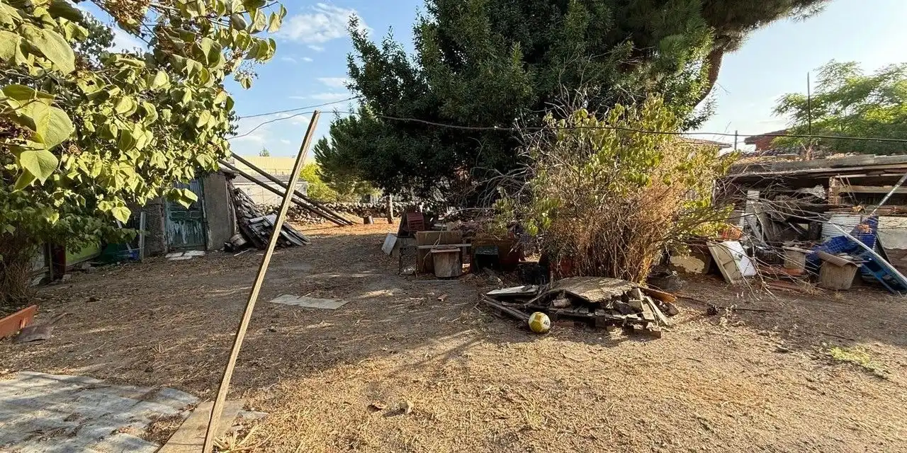 Terreny residencial en venda a Valdemorillo pueblo