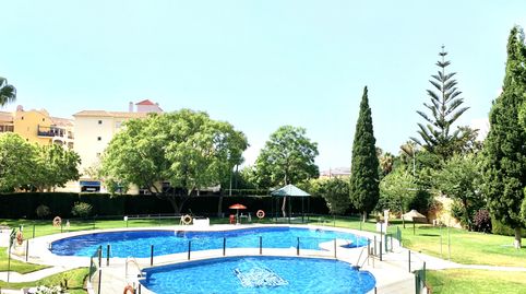 Foto 2 de Piso en venta en Avenida Ciudad de Melilla, B3, Arroyo de la Miel, Benalmádena
