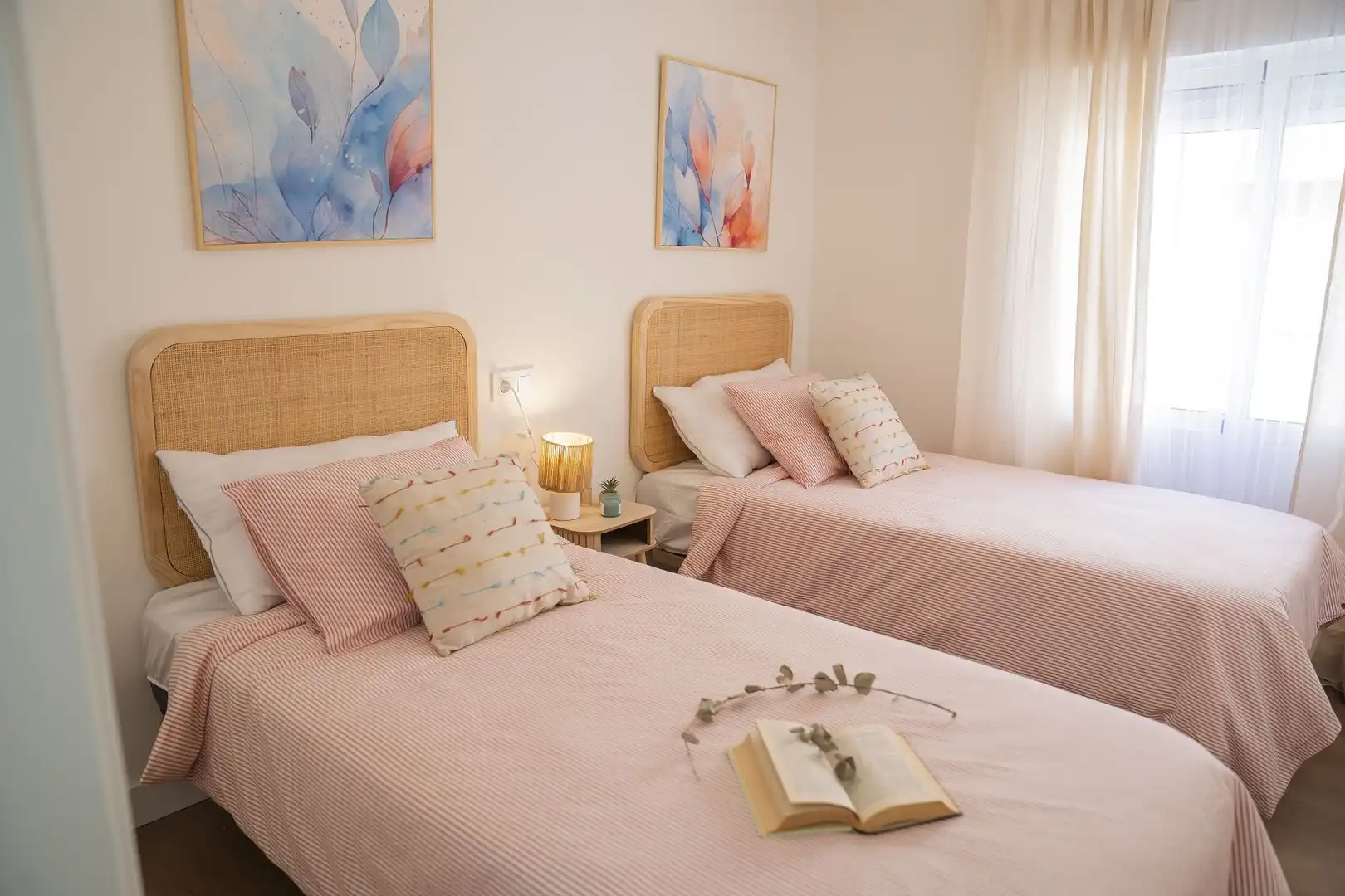 Habitación de Casa o chalet en venta en San Pedro del Pinatar con Balcón y Internet