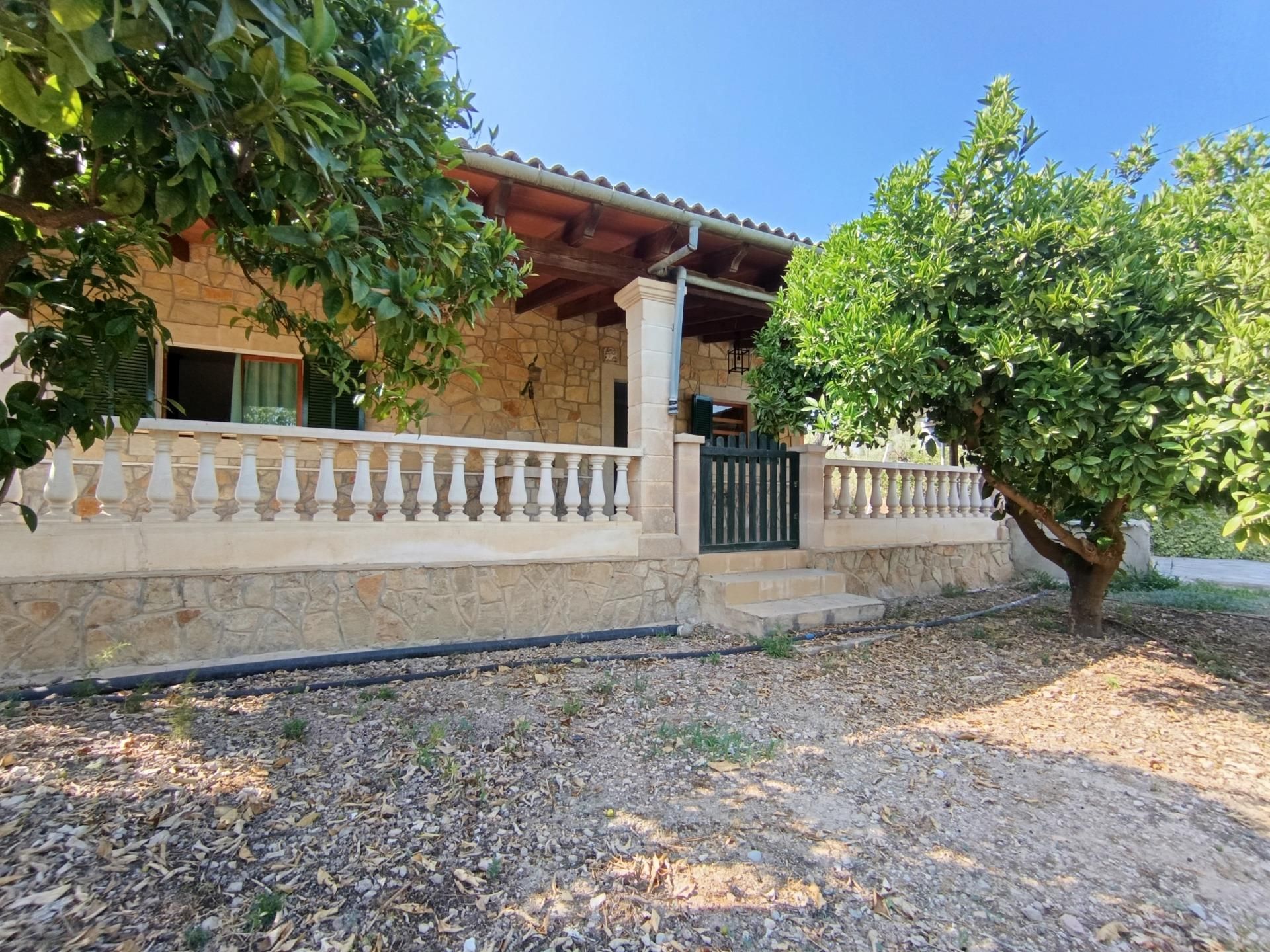 Vista exterior de Casa o xalet en venda en Binissalem amb Calefacció
