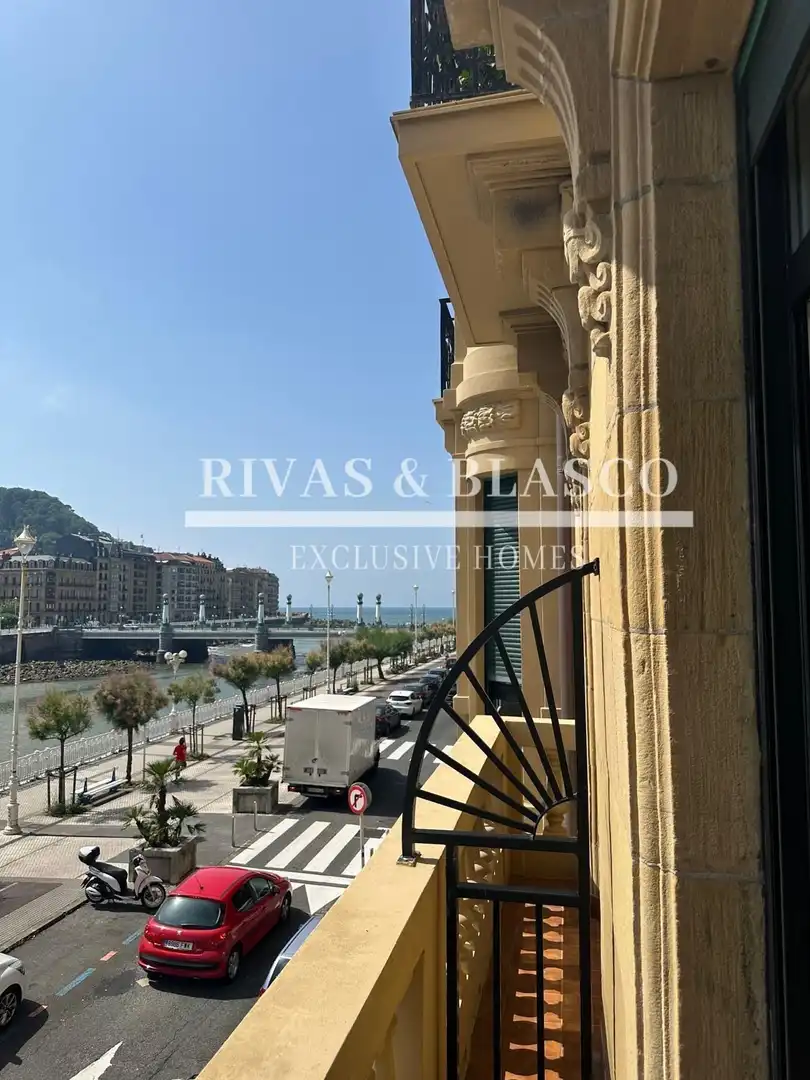 Terrassa de Apartament de lloguer en Donostia - San Sebastián  amb Aire condicionat, Calefacció i Moblat