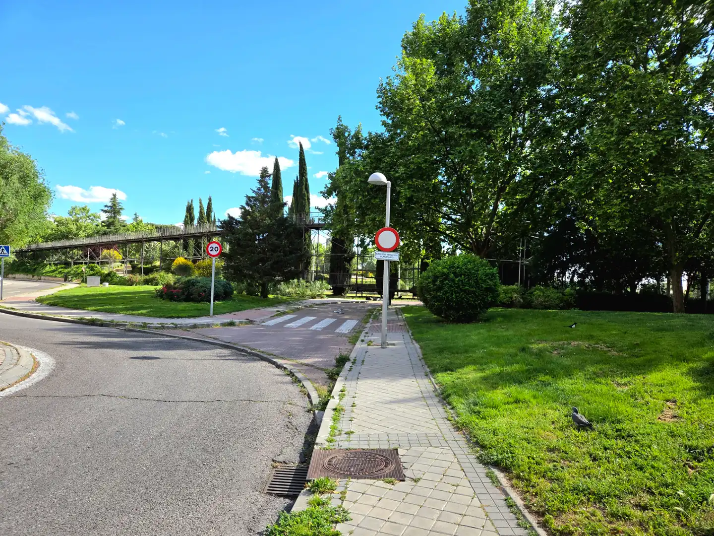 Vista exterior de Piso en venta en Madrid con Aire acondicionado, Calefacción y Jardín privado