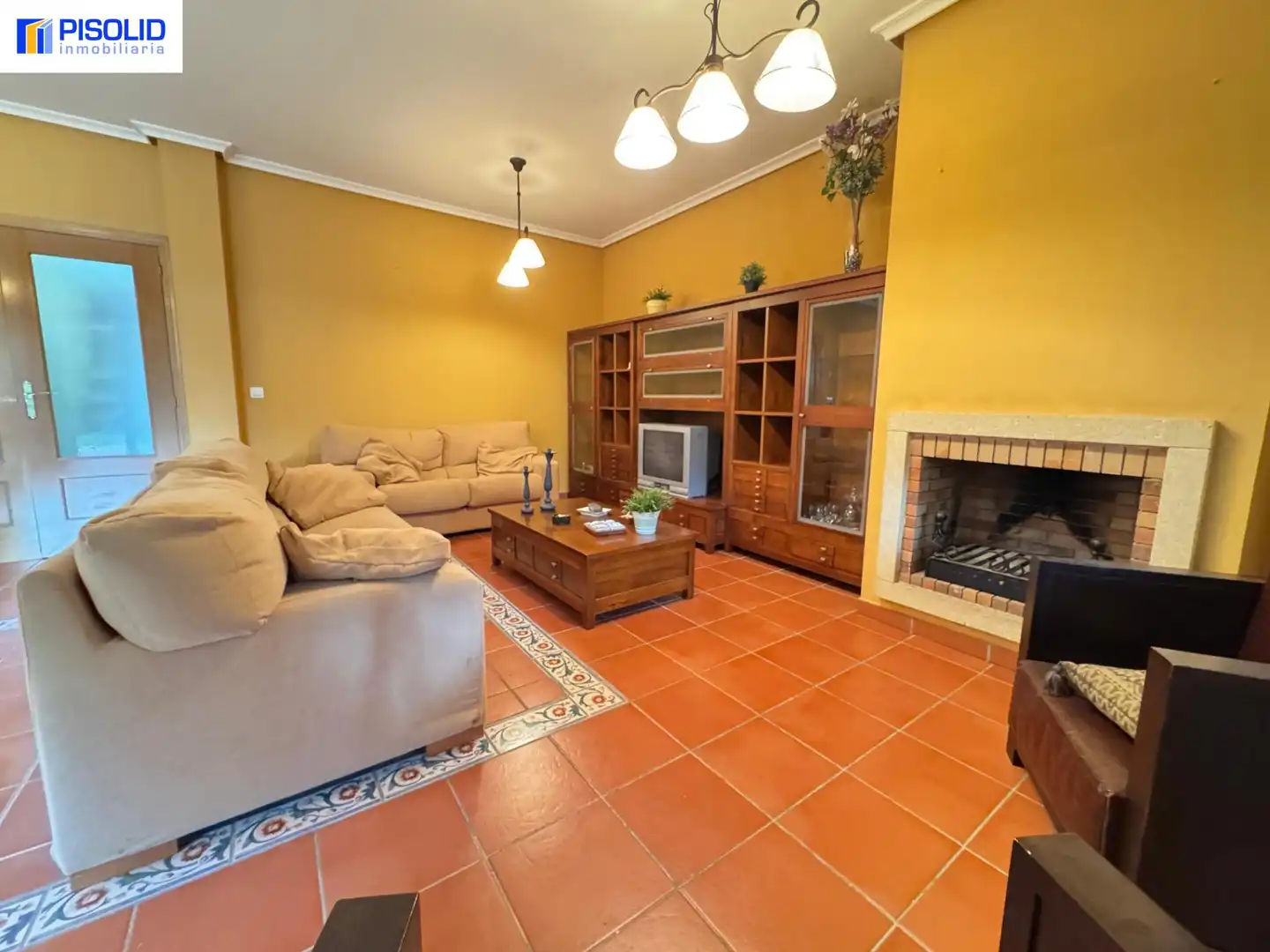 Sala d'estar de Casa adosada en venda en Tordesillas
