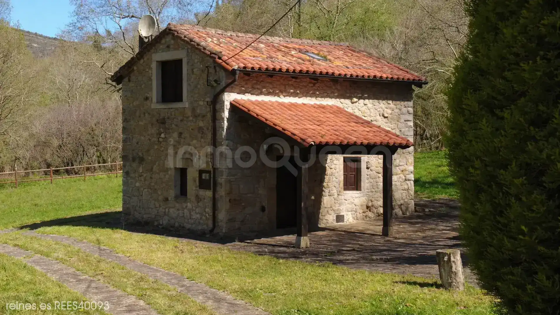 Vista exterior de Casa o chalet en venta en Herrerías con Calefacción, Jardín privado y Terraza