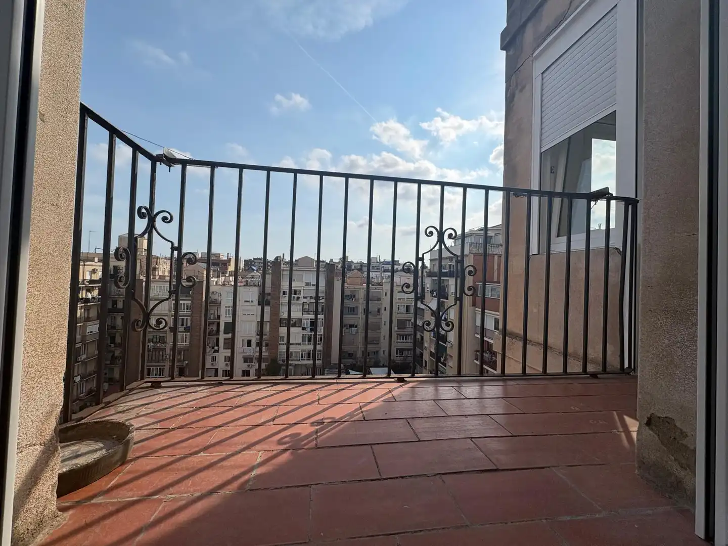 Balcony of Flat for rent in Barcelona  with Air Conditioner, Terrace and Oven