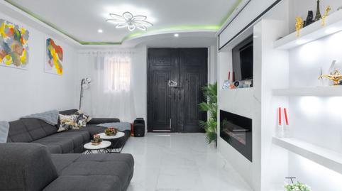 Foto 3 de Casa adosada en venda a Alginet, Valencia