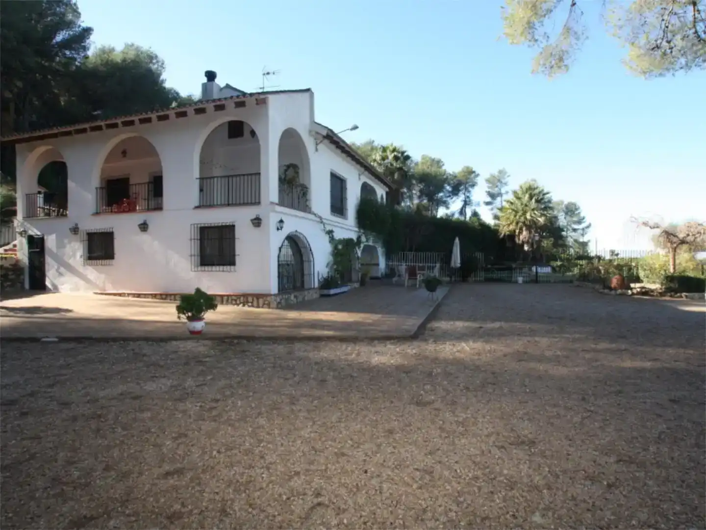 Jardí de Casa o xalet en venda en Alzira amb Aire condicionat, Piscina i Balcó