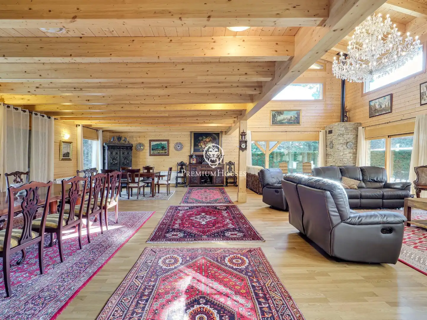 Sala d'estar de Casa o xalet en venda en Alp amb Calefacció, Jardí privat i Parquet