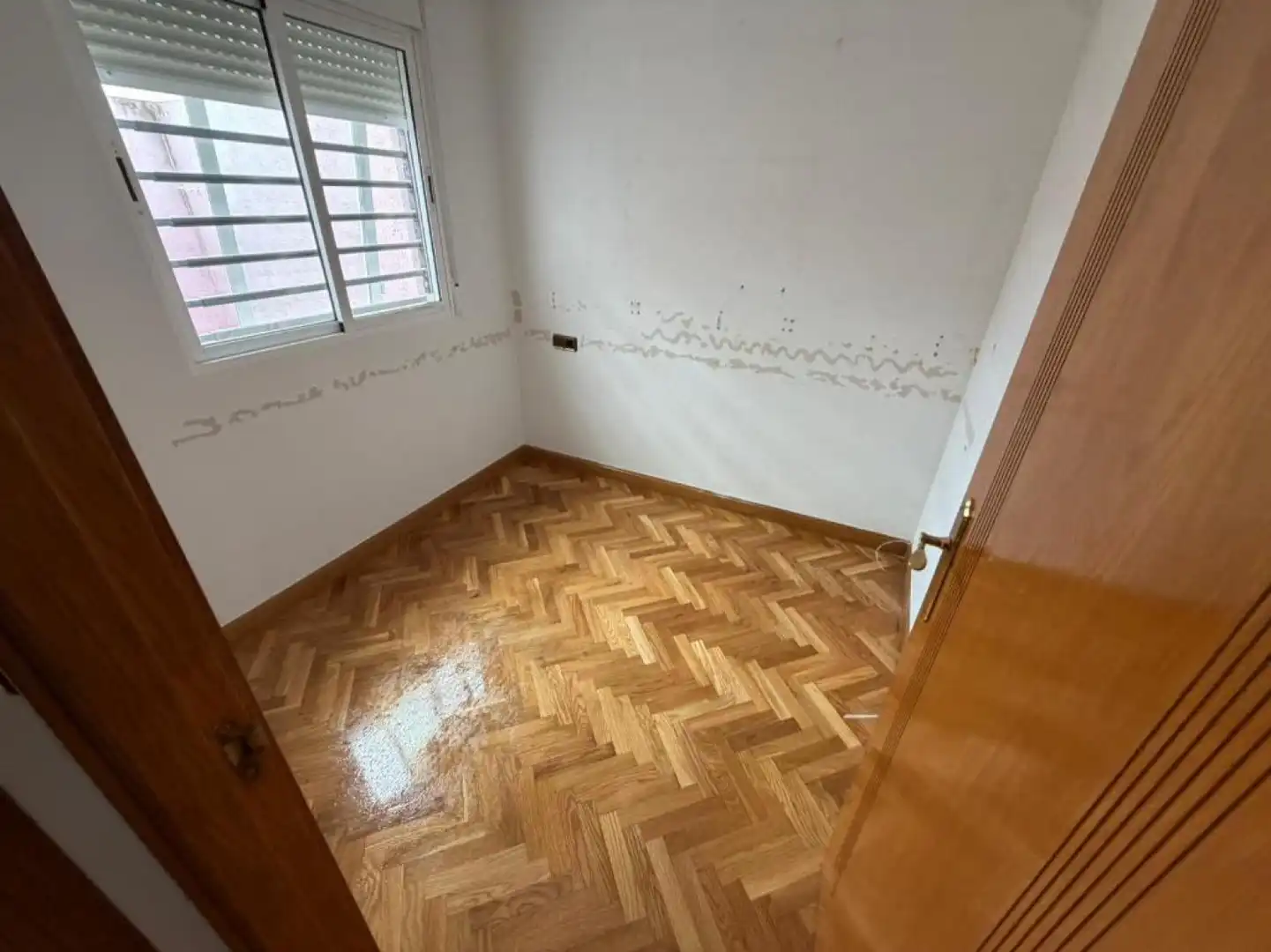 Dormitori de Casa adosada en venda en Murcia amb Jardí privat