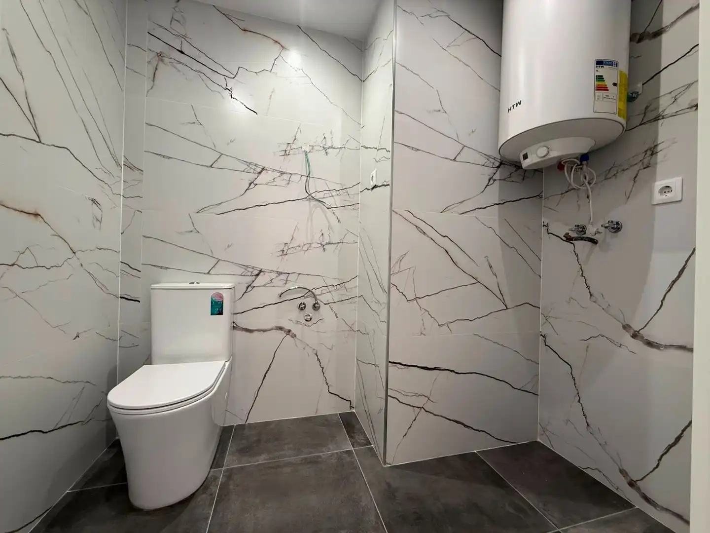 Baño de Piso en venta en Getafe con Aire acondicionado y Calefacción