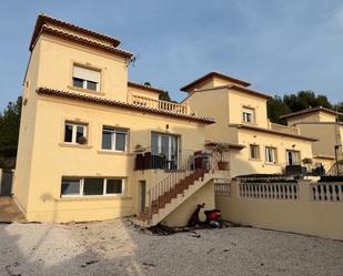 Vista exterior de Casa o xalet en venda en Calpe / Calp amb Aire condicionat, Calefacció i Terrassa