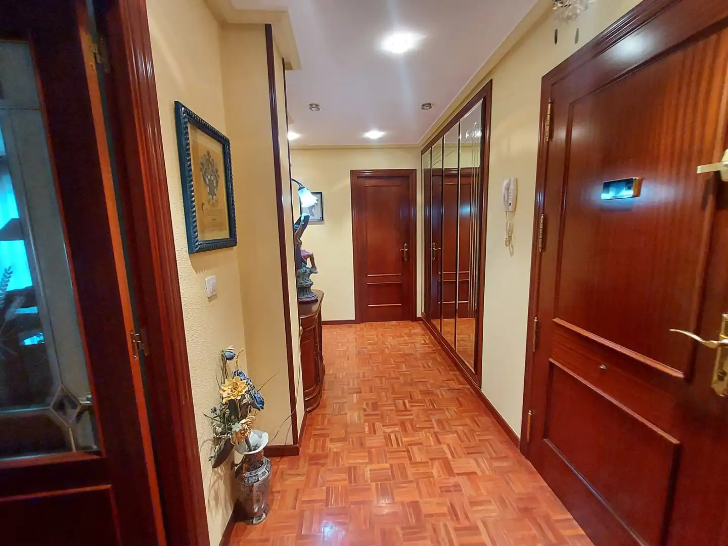Piso en venta en Burgos con Calefacción, Parquet y Trastero