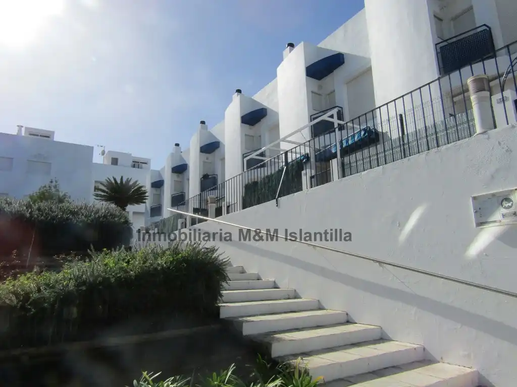 Vista exterior de Casa adosada en venta en Islantilla con Terraza, Trastero y Amueblado