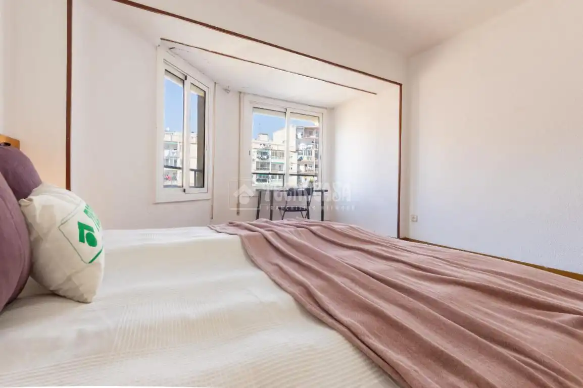 Flat for sale in Eixample