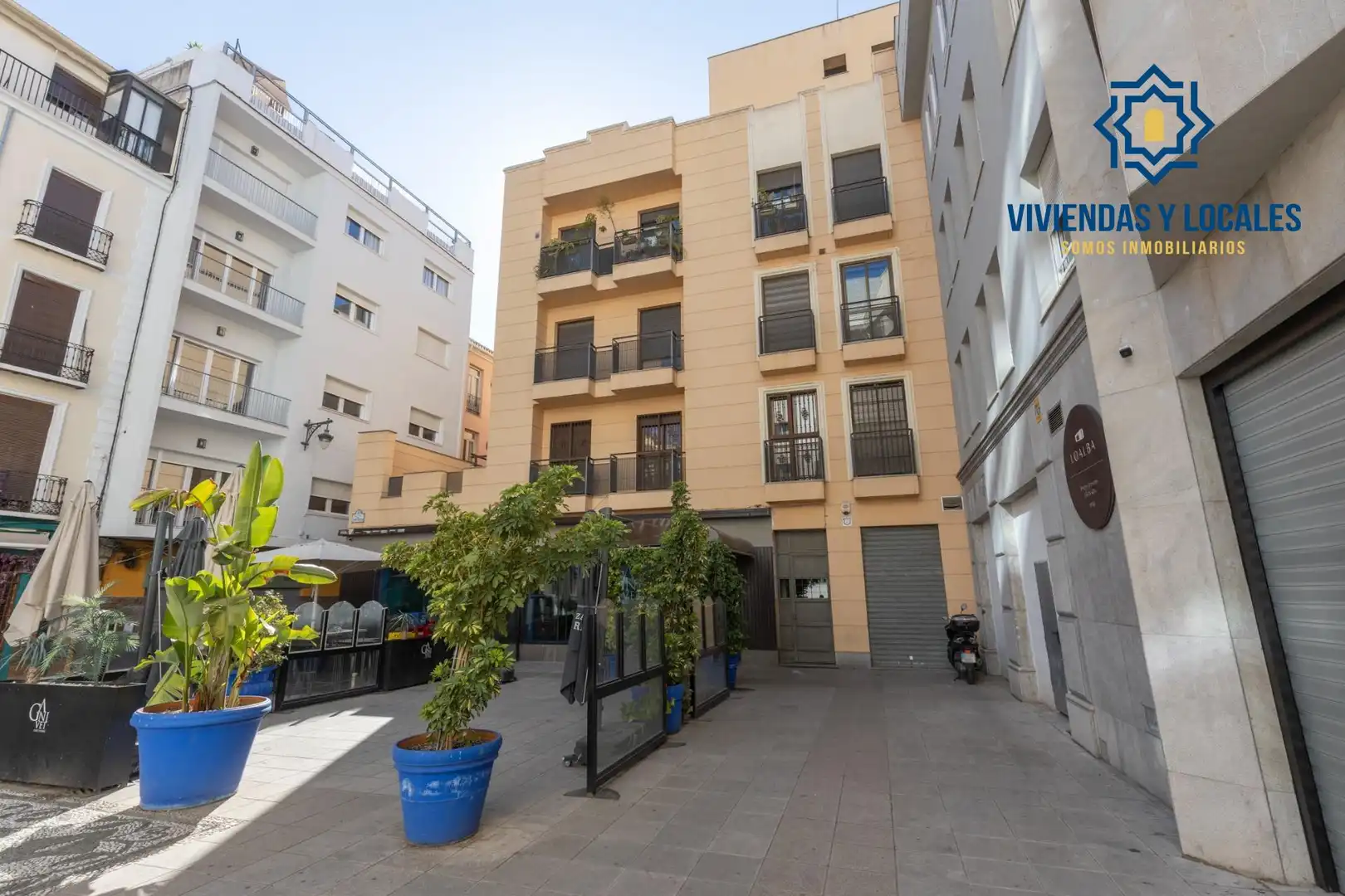 Local comercial en venda a Calle Ángel Ganivet, imagen 2