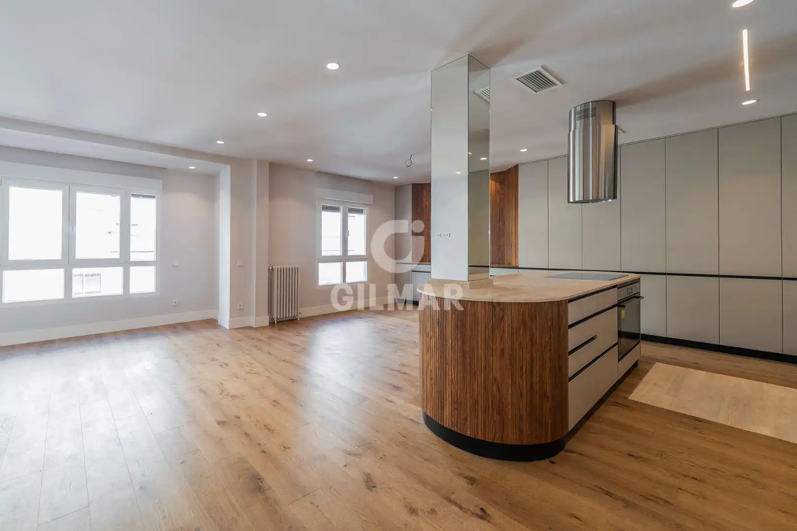 Sala de estar de Piso en venta en Madrid con Calefacción y Trastero