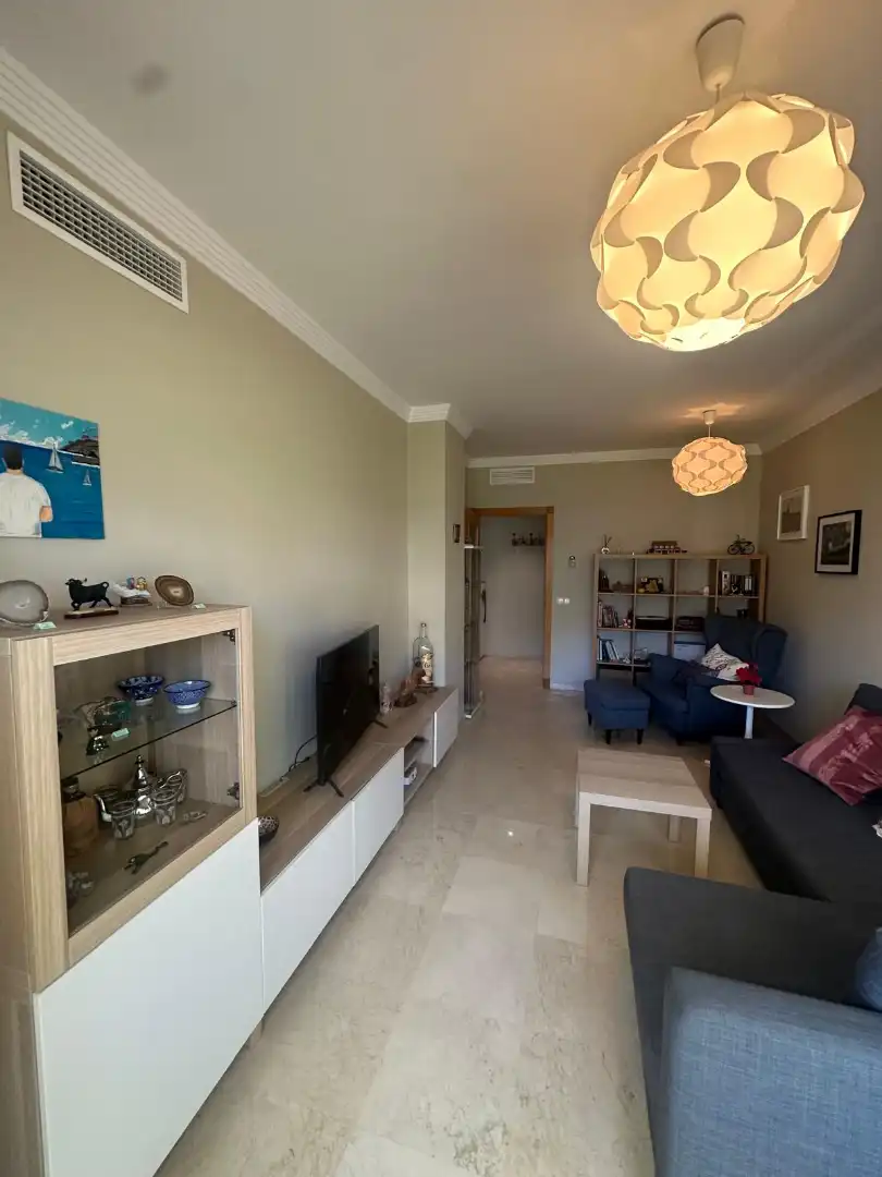Sala d'estar de Pis de lloguer en Benalmádena amb Terrassa, Moblat i Forn
