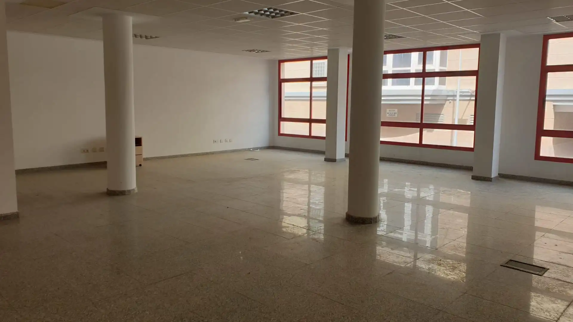Buildings for sale in Santa Lucía de Tirajana