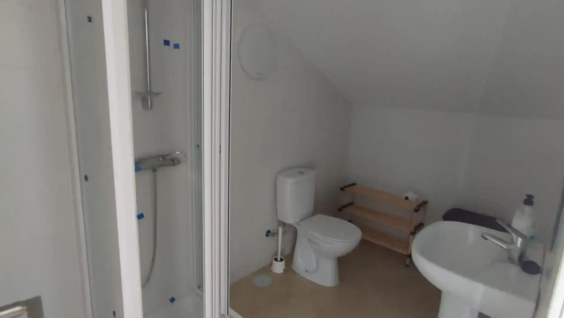 Badezimmer von Maisonette zur Miete in Benalmádena mit Klimaanlage und Balkon