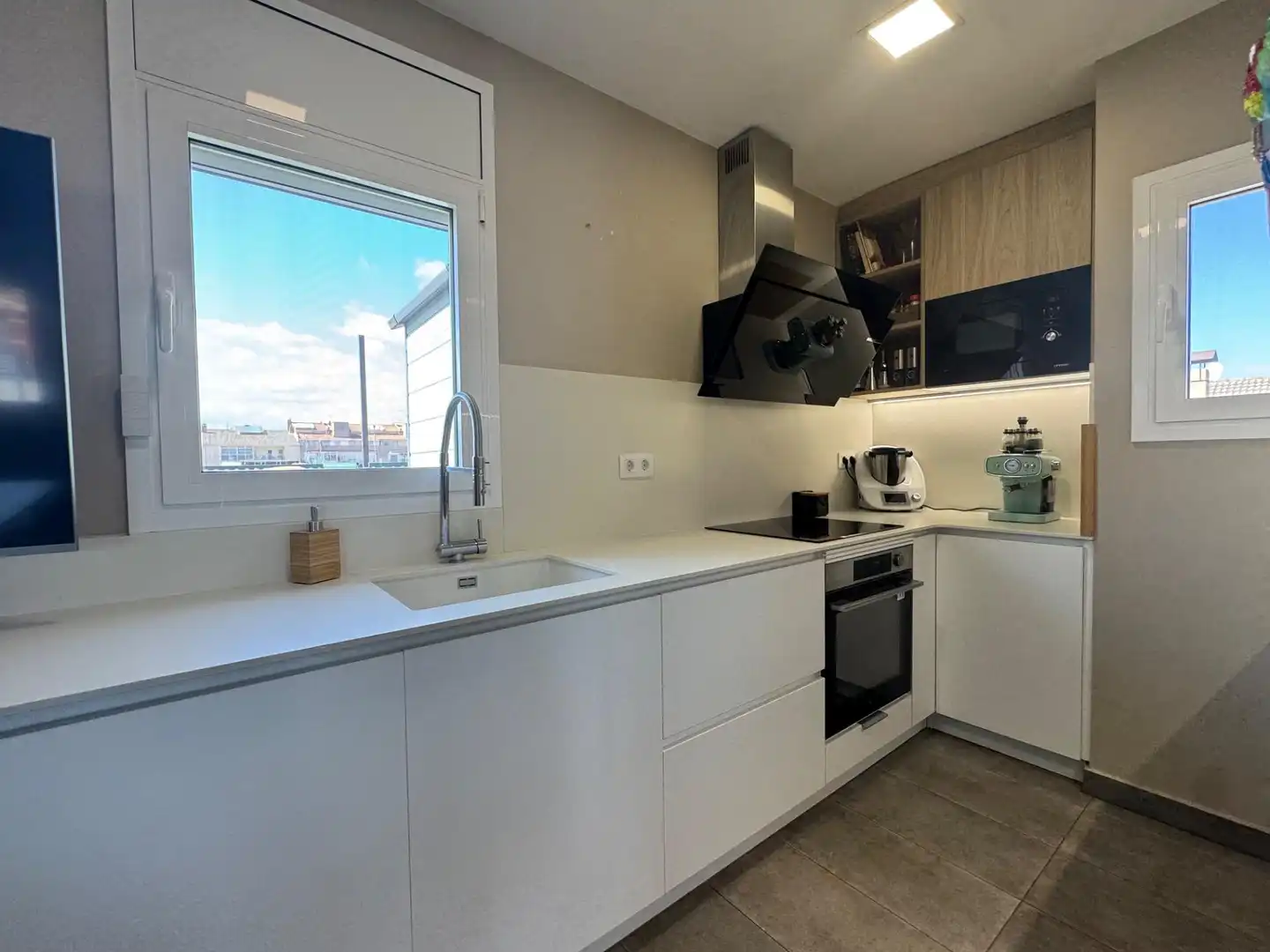 Cocina de Ático en venta en Igualada con Calefacción, Parquet y Terraza