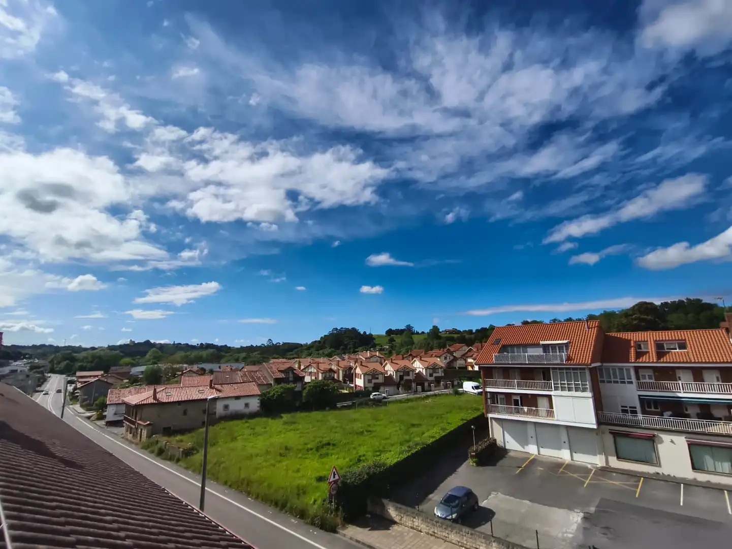 Exterior view of Attic for rent in Entrambasaguas  with Heating, Terrace and Furnished