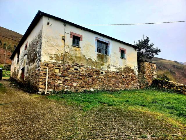 Finca rústica en Venta en Lugar BUSMAYOR, 10 en Villayón