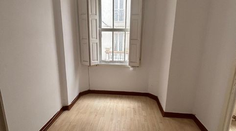 Foto 5 de Piso de alquiler en Rúa Orzán, Ensanche, A Coruña Capital