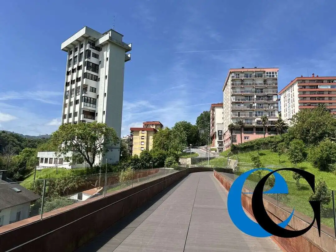 Exterior view of Flat for sale in Zarautz  with Storage room and Furnished