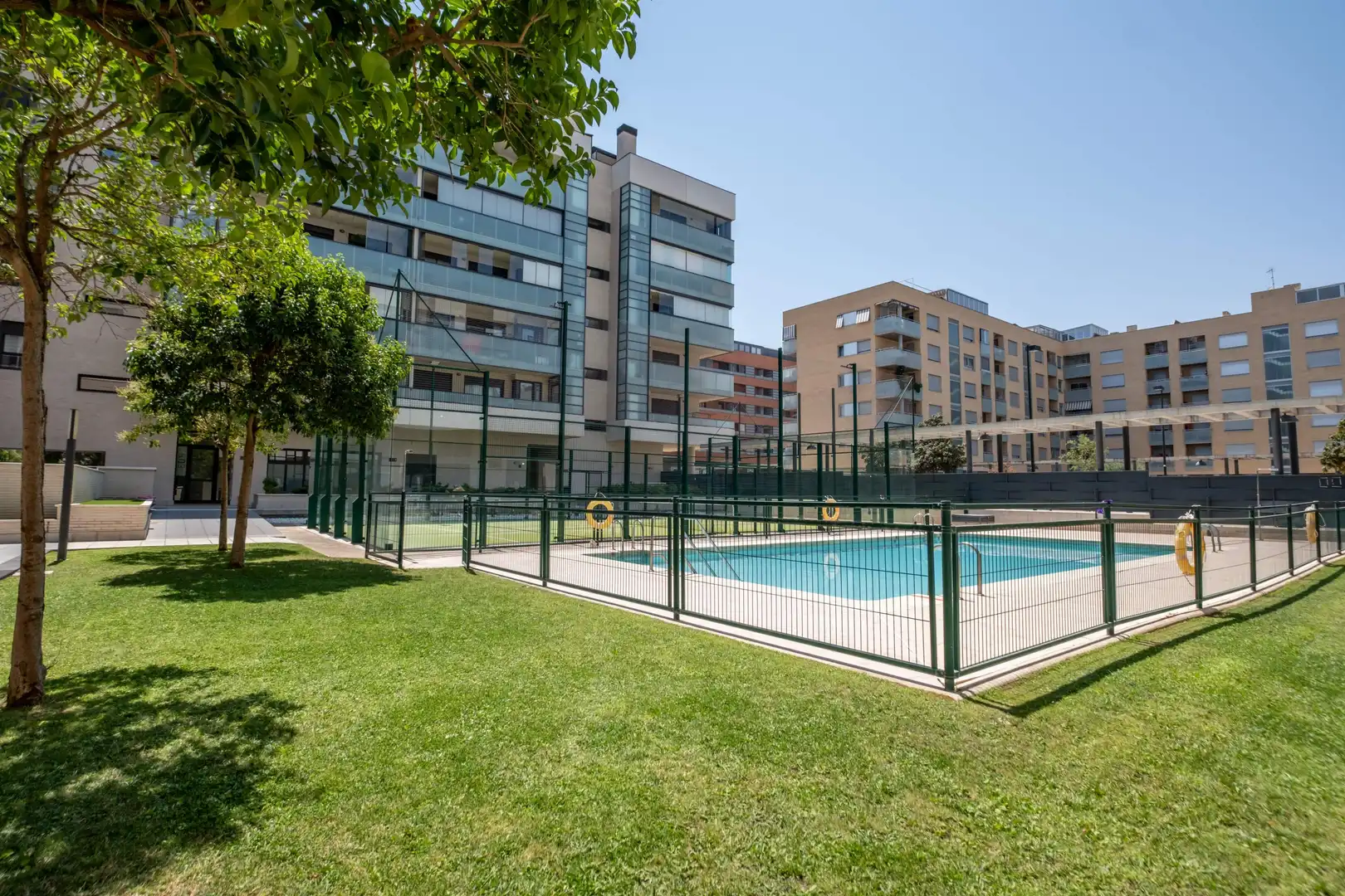 Piscina de Ático en venta en Zaragoza con Calefacción, Jardín privado y Terraza