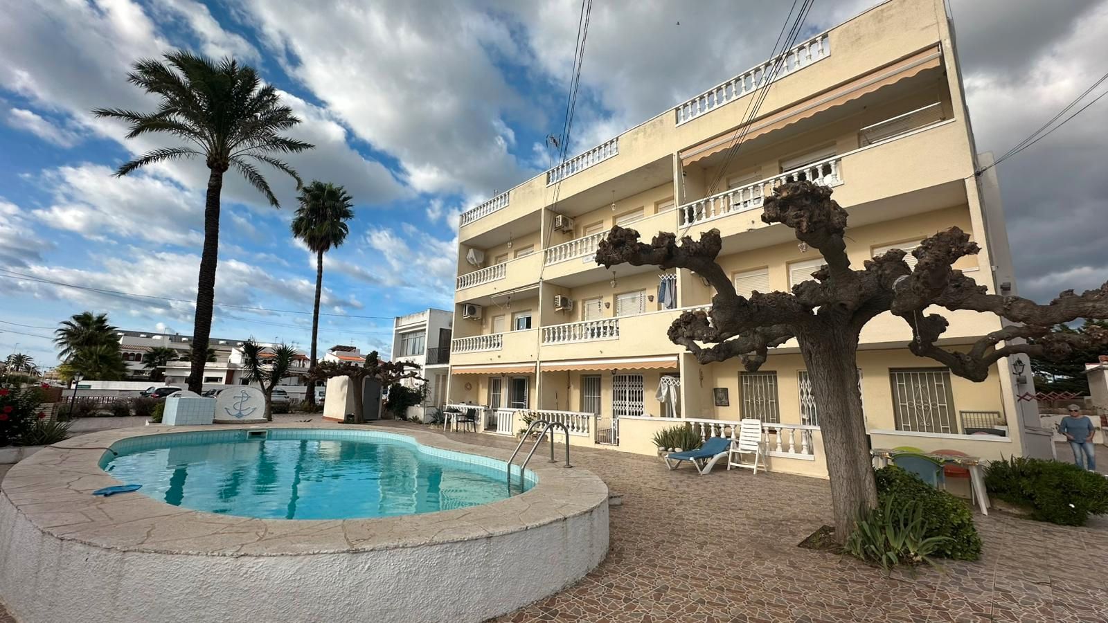 Vista exterior de Apartament en venda en Vinaròs amb Terrassa, Forn i Piscina comunitària