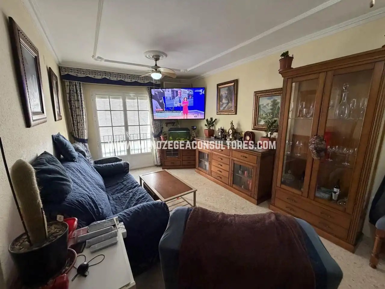 Sala de estar de Piso en venta en Lucena con Aire acondicionado, Trastero y Amueblado