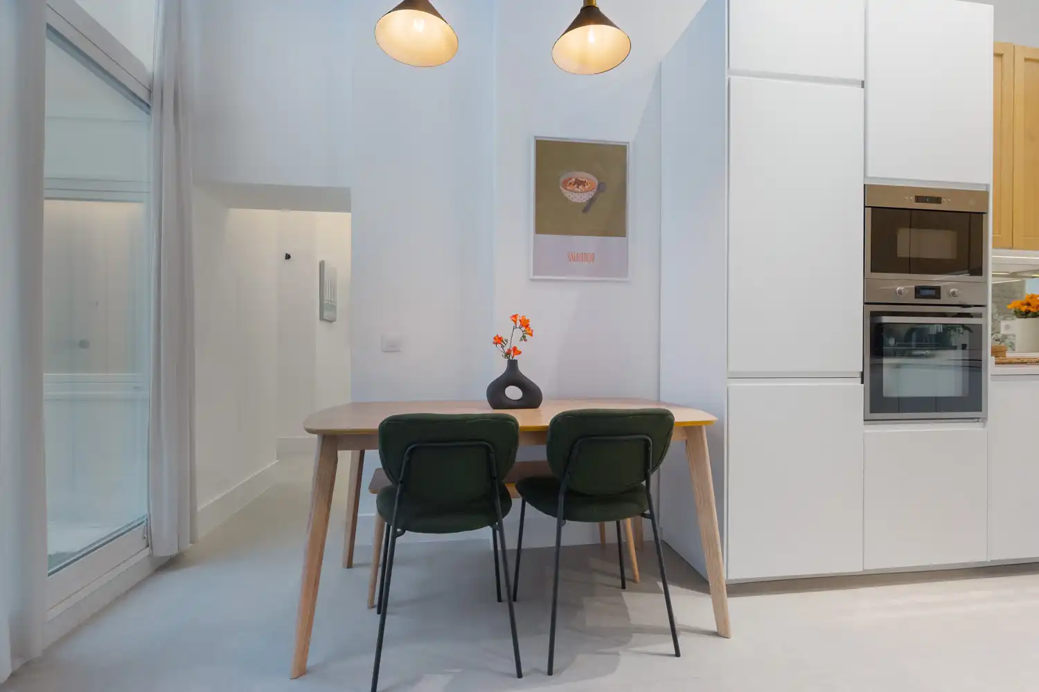 Comedor de Apartamento en venta en Sevilla con Aire acondicionado, Calefacción y Amueblado