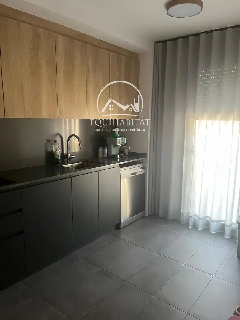 Cuina de Pis en venda en Lleida amb Aire condicionat, Terrassa i Traster