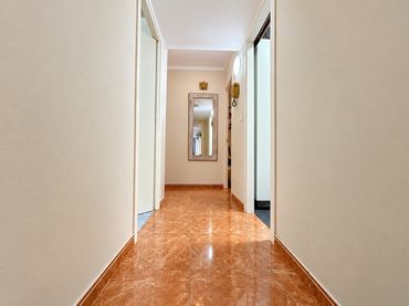 Piso con ascensor en venta en Via Júlia