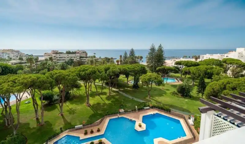 Penthouse mit Terrasse zur Miete in Nueva Andalucía, imagen 12