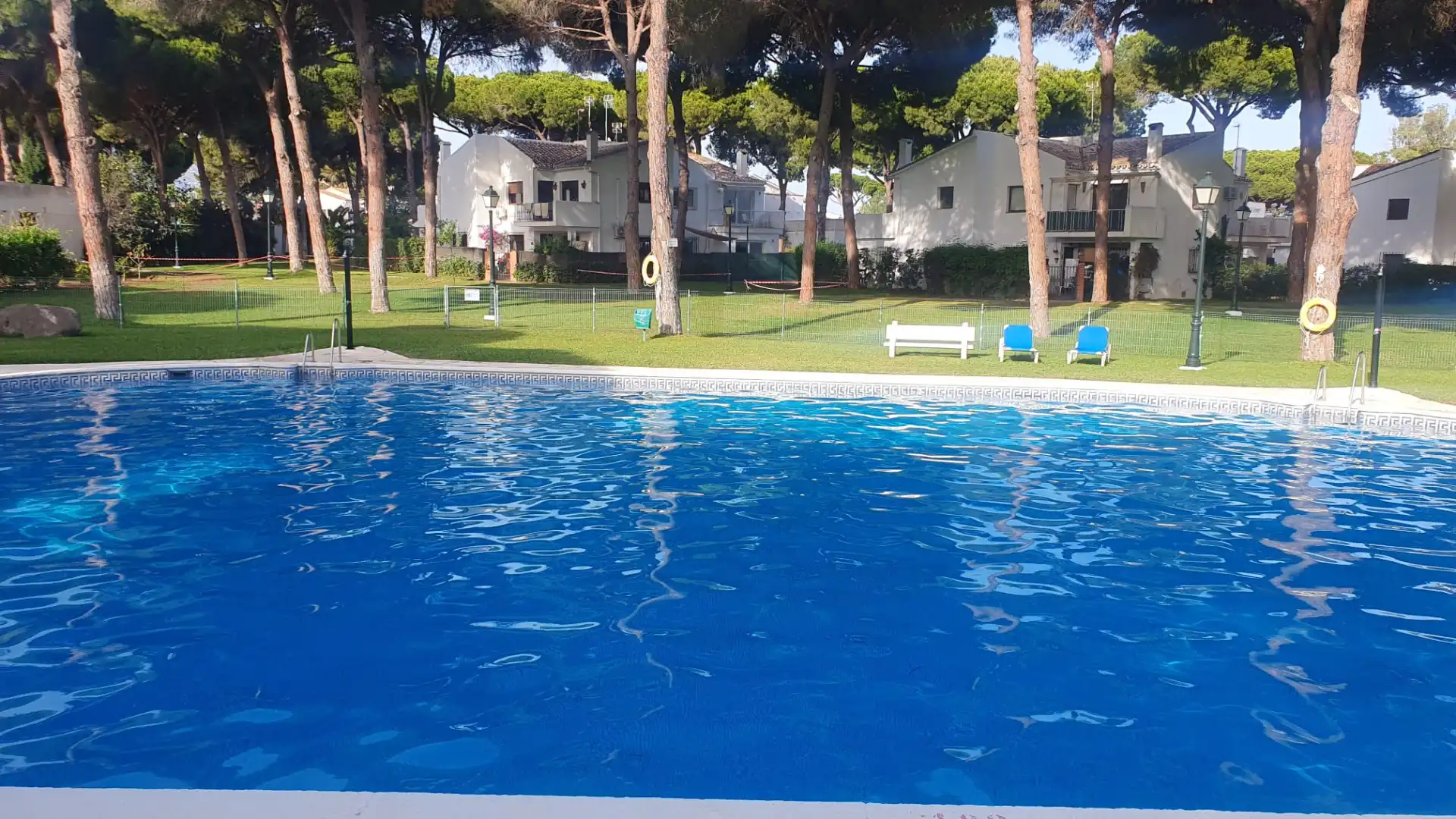 Piscina de Planta baja en venta en Estepona con Aire acondicionado, Trastero y Piscina