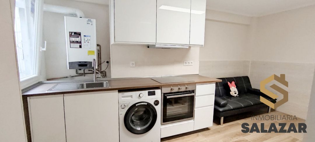 Flat for sale in Camilo Villabaso Kalea, Rekalde Centro
