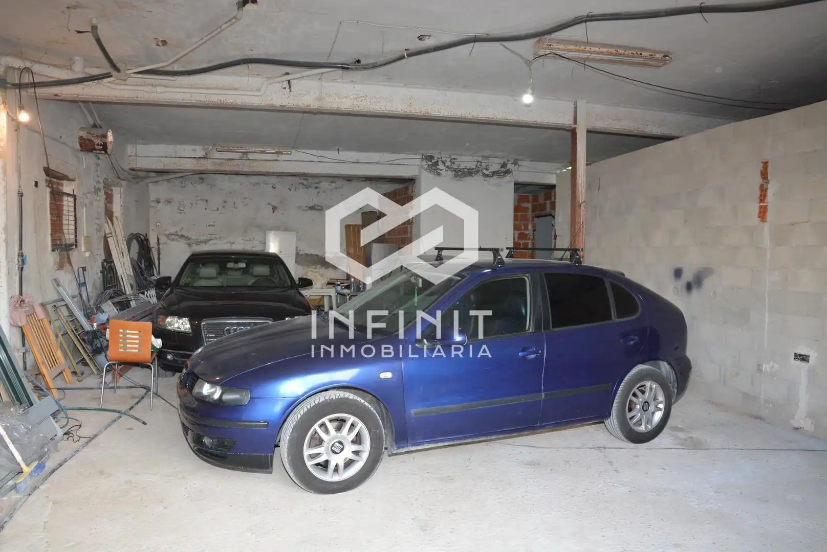 Aparcament de Casa o xalet en venda en Mazuecos amb Terrassa i Traster