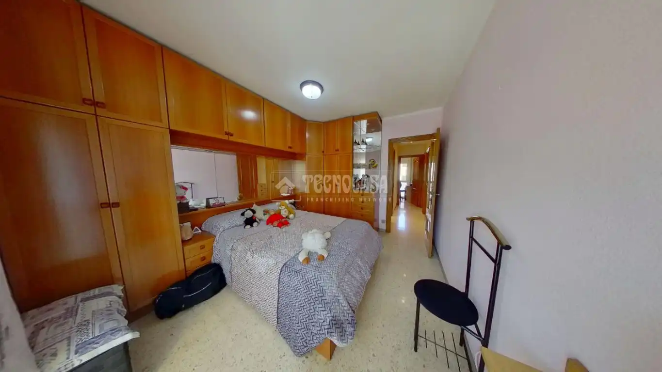 Schlafzimmer von Wohnung zum Verkauf in Sabadell mit Balkon