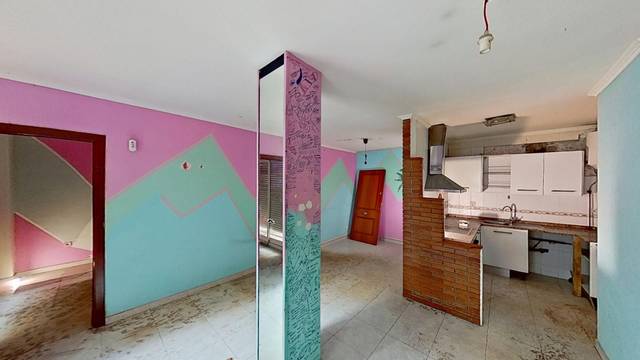 Local comercial en Venta en Topazi en Can Fatjó - Sant Jordi Park - Plana del Castell