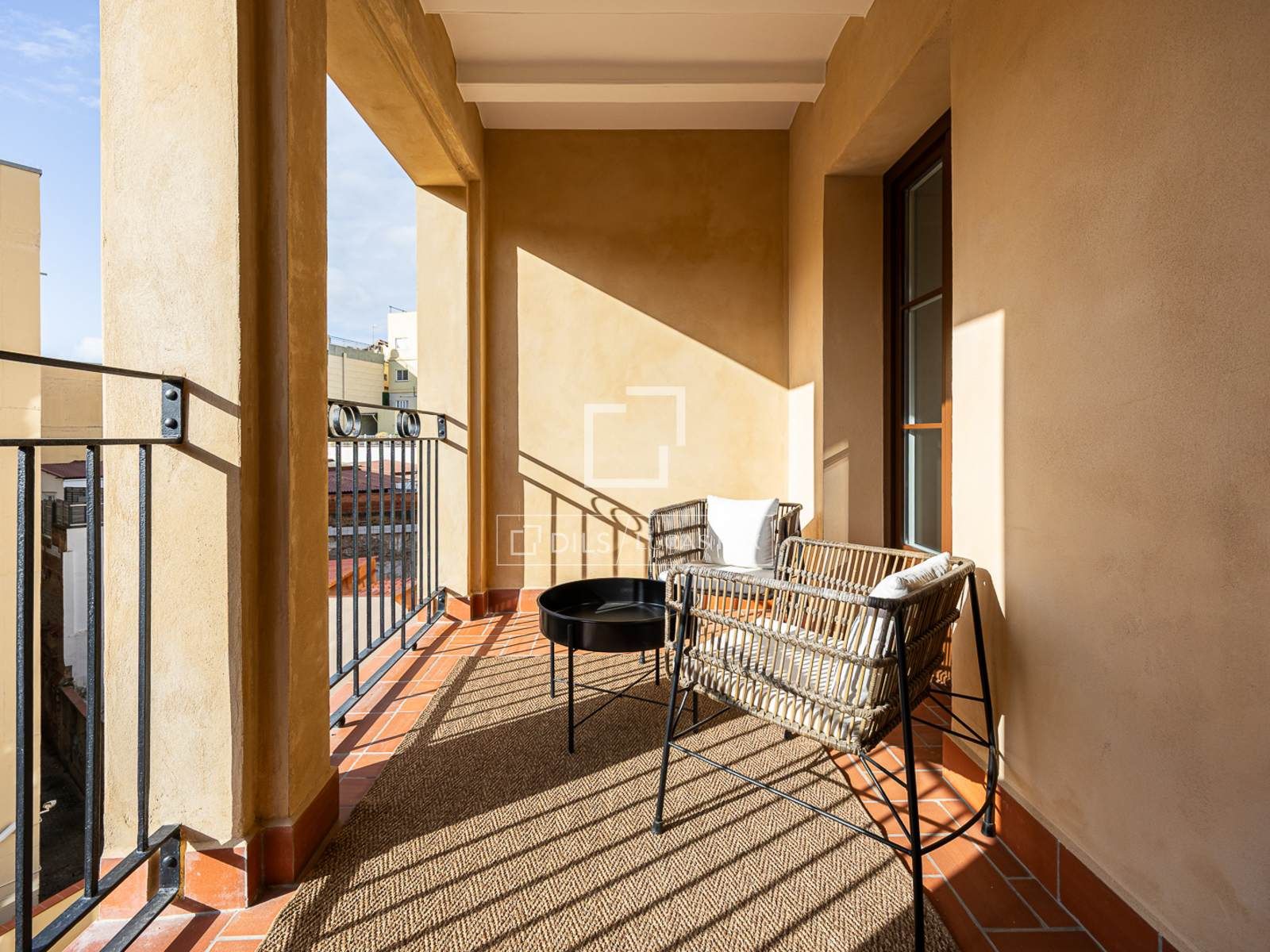 Terrasse von Wohnung zum Verkauf in  Barcelona Capital mit Klimaanlage, Terrasse und Schwimmbad