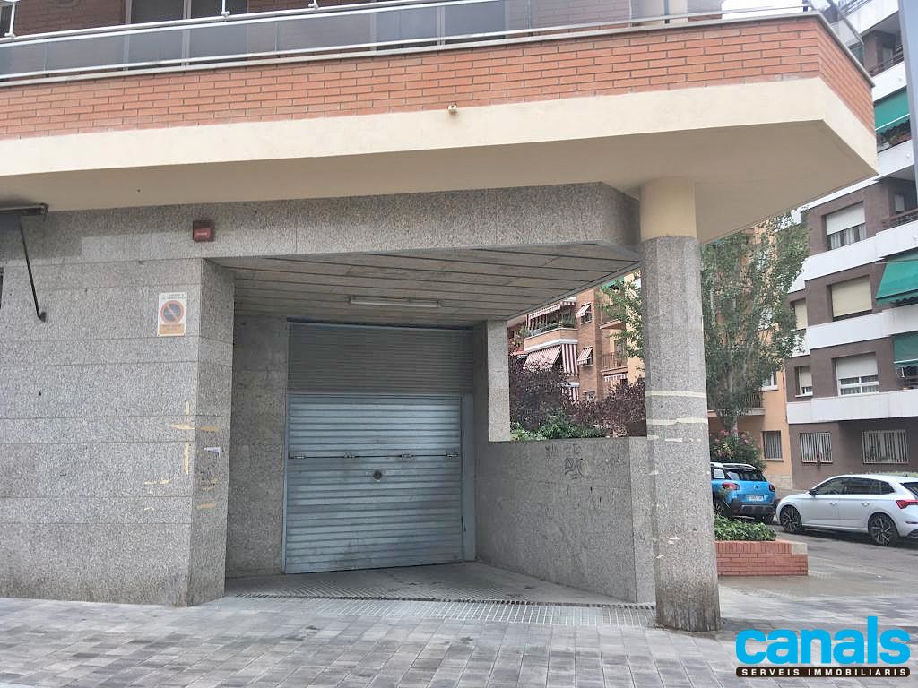 Parking de Garaje de alquiler en Cerdanyola del Vallès