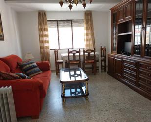 Living room of Flat to rent in  Granada Capital  with Balcony