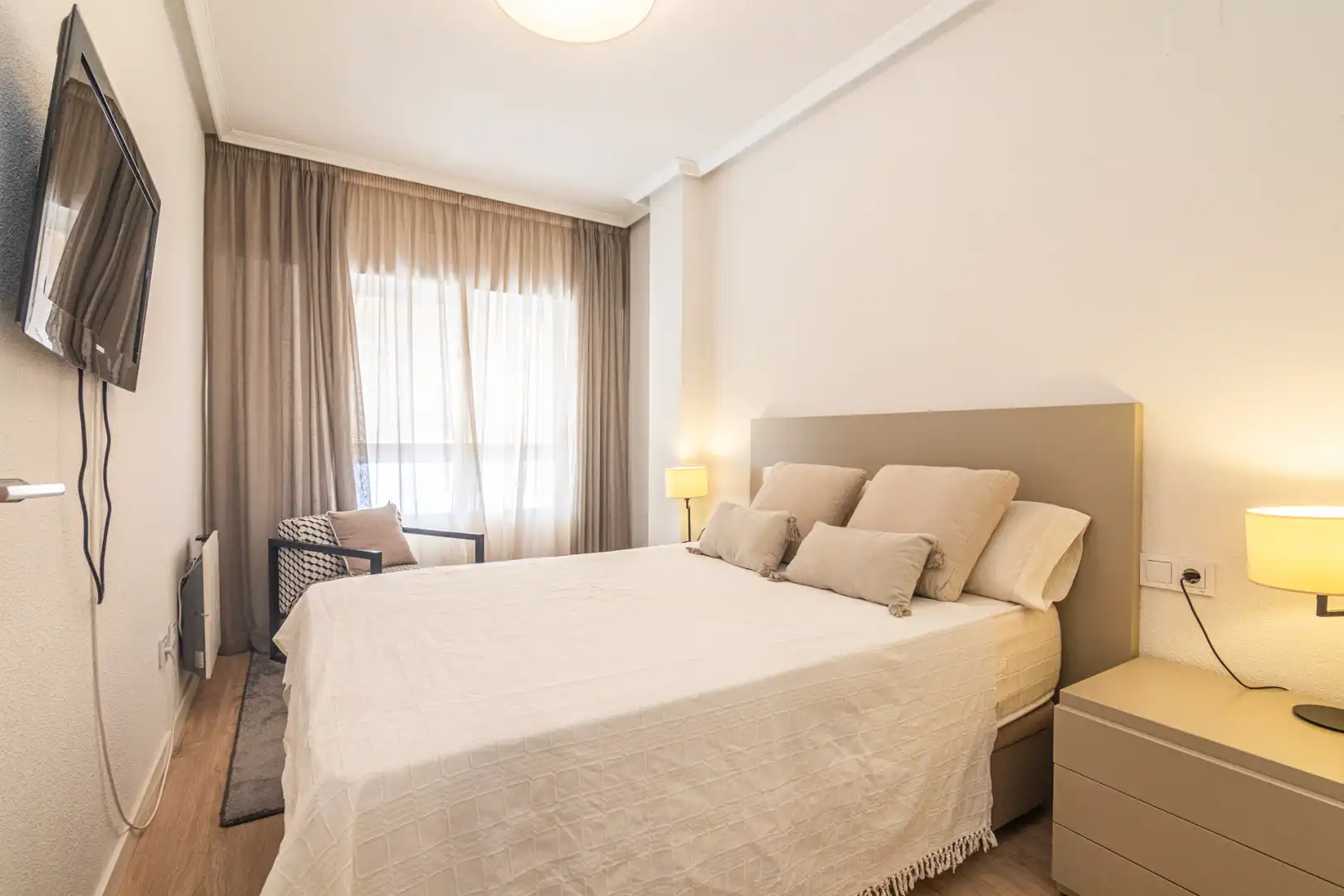 Habitación de Piso en venta en Santa Pola con Aire acondicionado y Amueblado