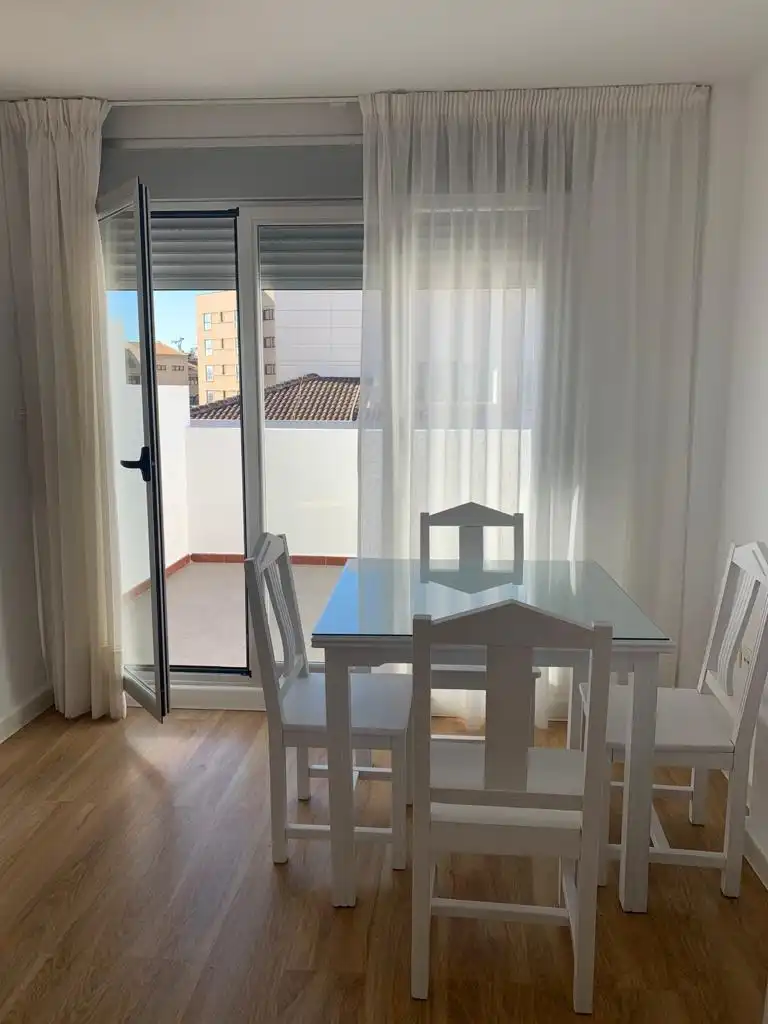 Àtic de lloguer a Arabial, 77, Camino de Ronda