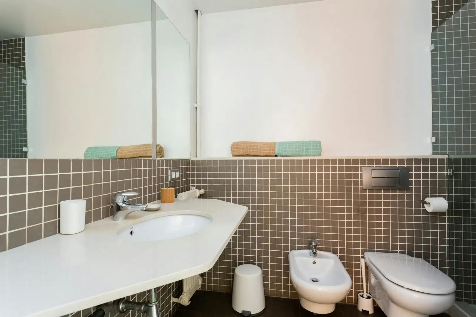 Baño de Piso para compartir en Barcelona con Calefacción, Amueblado y Lavadora
