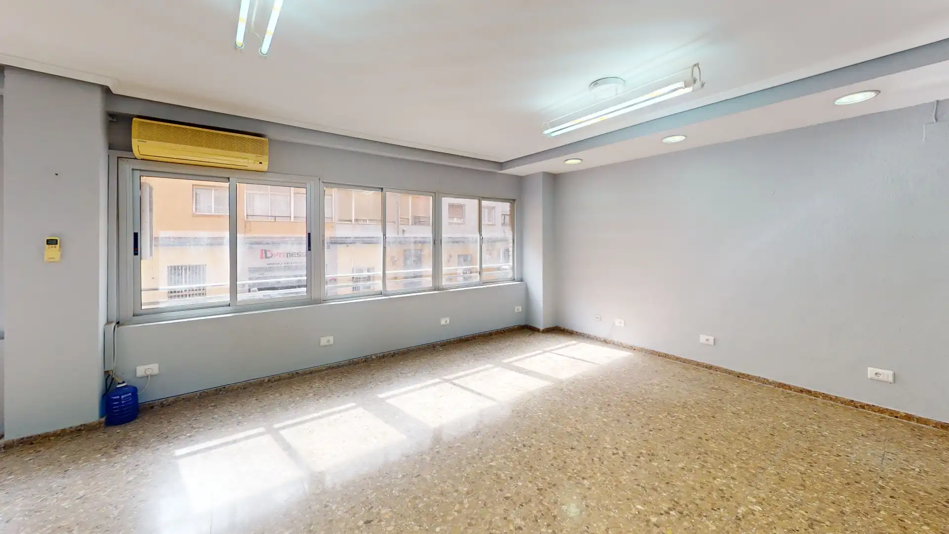 Piso en venta en Alicante / Alacant