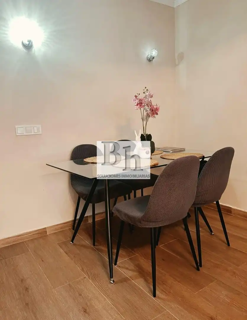 Comedor de Piso en venta en Málaga con Aire acondicionado