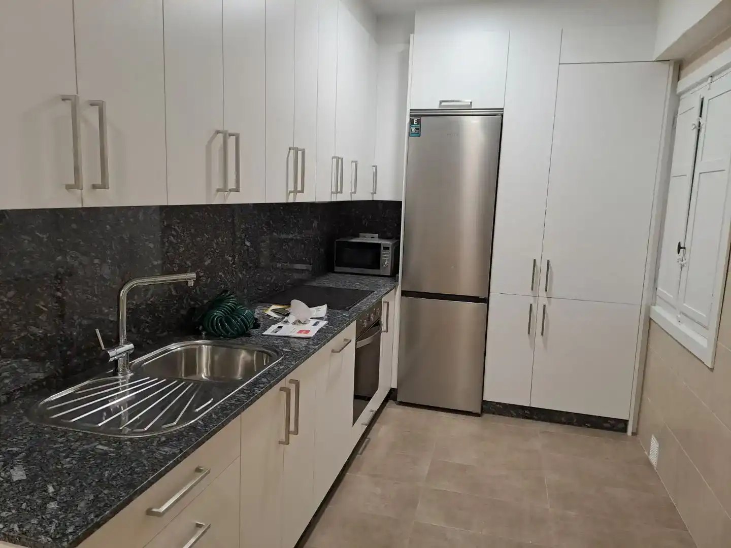 Kitchen of Flat for rent in Universidad